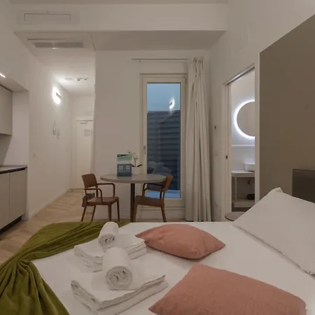 Aparthotel Hotiday Teatro 3*